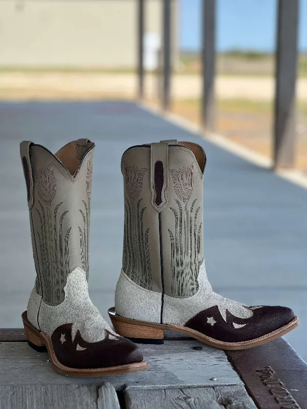 Men's cowboy boots with a leather sole for a classic lookFenoglio Boot Co. | Cream Roughout Wingtip Boot