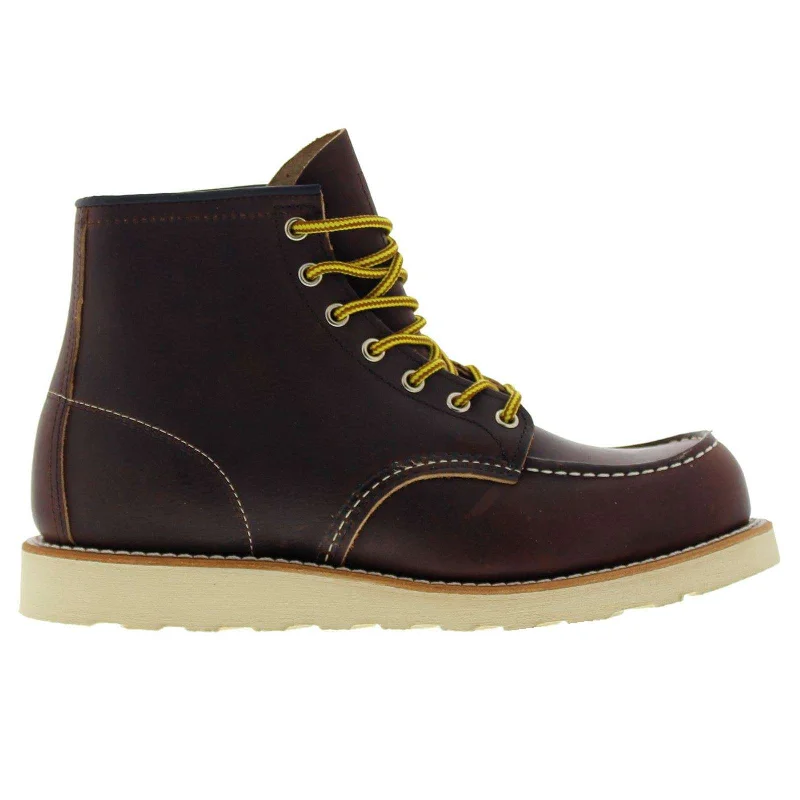 Leather - lined men's ankle boots for a luxurious feelHeritage 8138 Classic Men's Moc Toe Boots