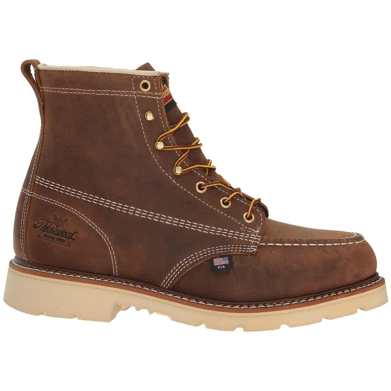 Combat - style men's ankle boots for a tough lookAmerican Heritage 6 Inch Men's Moc Toe Boots