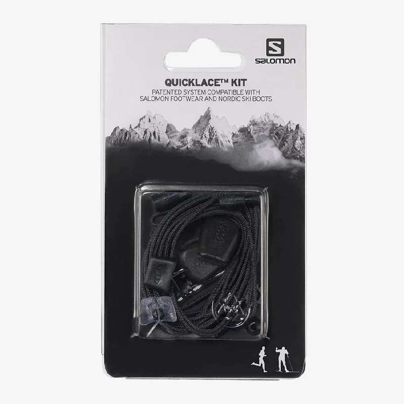 Men's hiking boots with a gusseted tongue to keep out debrisQuicklace Kit