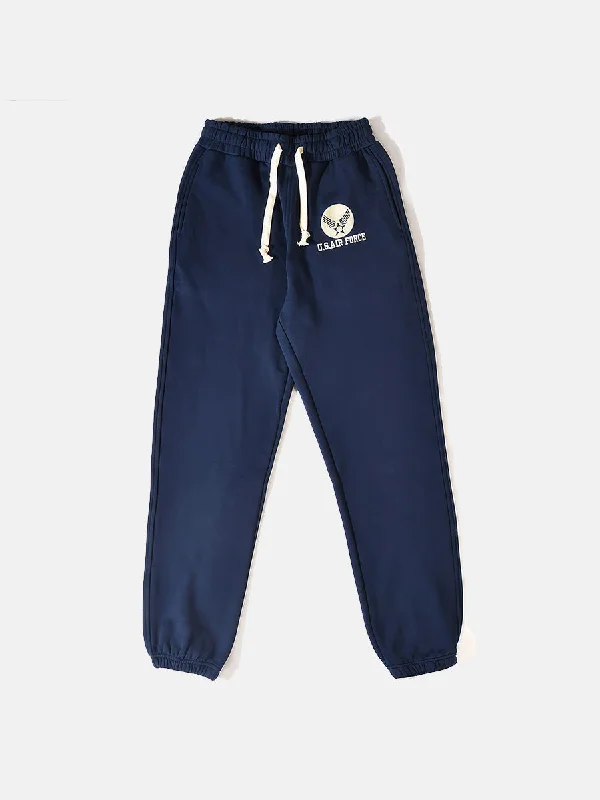 Men's formal shoes with a decorative perforationAir Force Logo Sweatpants