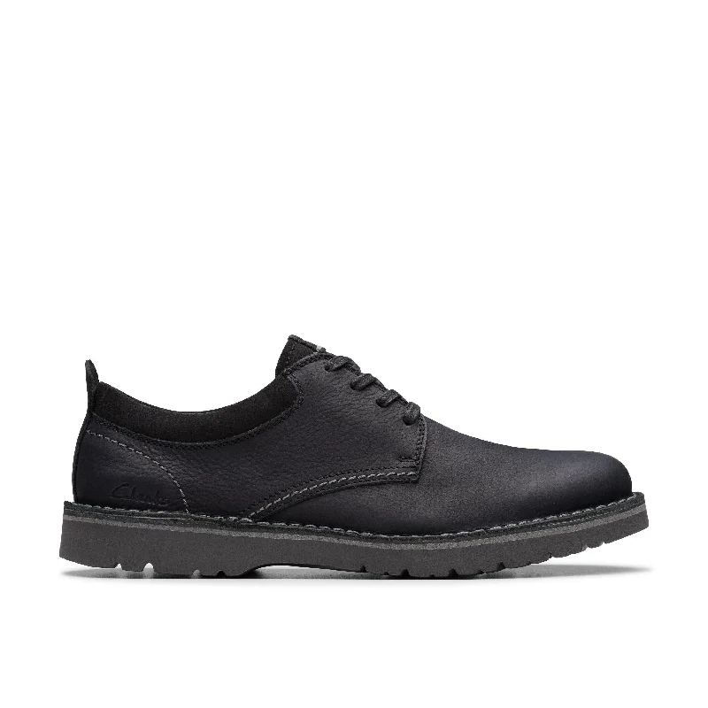 Patent leather men's formal shoes for a dressy occasionClarks Eastridge Low in Black Leather