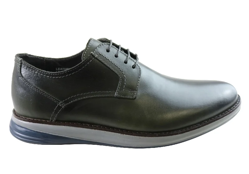 Men's formal shoes with a low - heeled designSavelli Jase Mens Leather Dress Casual Shoes Made In Brazil