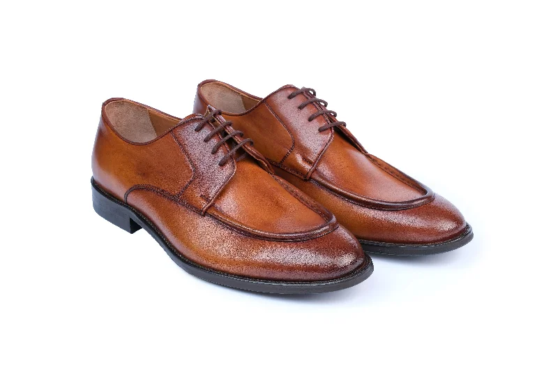 Men's formal shoes with a leather sole and heelVolcano Derby Shoes